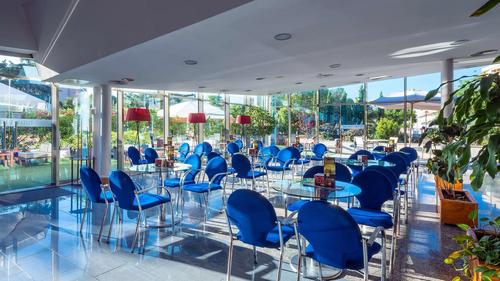 Sol Port Cambrils Hotel 4*,