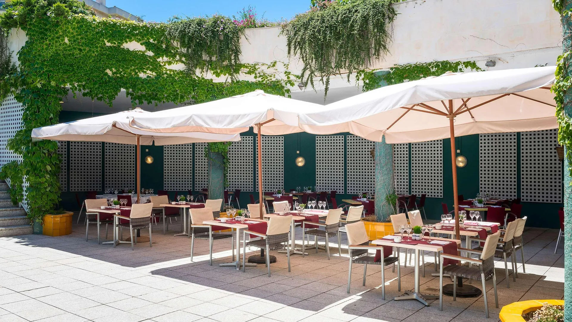 Sol Port Cambrils Hotel