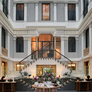 Hotel H10 Urquinaona Plaza (adults Only)